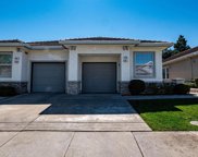 656 Prince Albert Way, Brentwood image