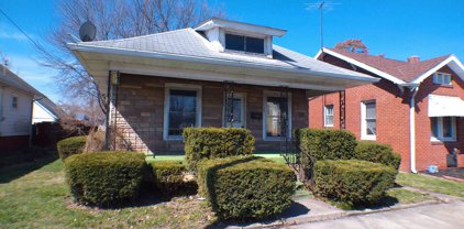 1013 S West Street, Shelbyville