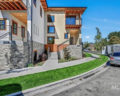 3603 N Prospect Way, Garden City