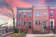 3021 Chancellors Way Ne, Washington image