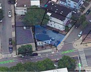 97 Mount Vernon St, Somerville image