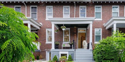 634 Lexington Pl Ne, Washington