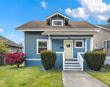 2120 Summit Avenue, Everett