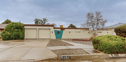 6101 Truchas Drive NE, Albuquerque