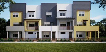 844 S Harbor Boulevard, Santa Ana