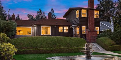 11720 20th Avenue NE, Seattle