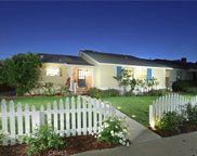 8101 Lesner Avenue, Lake Balboa image