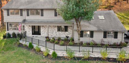 37 Tara Ln, Montville Twp.