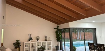 92 Juniper Rd Unit #92, Hollywood