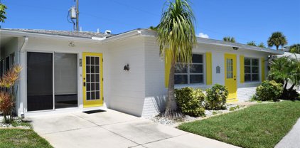 1977 Beach Road Unit 85, Englewood