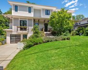 375 Holmes  Nw Drive NW, Vienna image