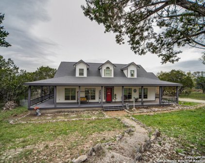 1006 Mustang Crossing Dr, Pipe Creek