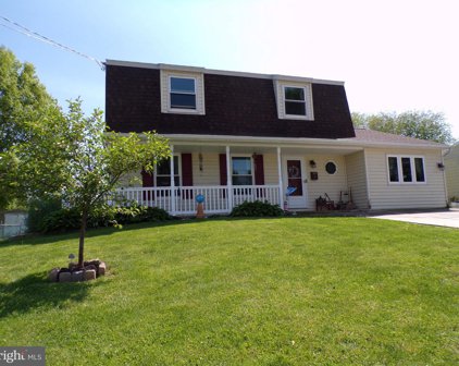 414 Frey Ave, Middletown