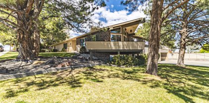 1700 Knudsen, Farmington