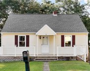 8 Jondot Drive, Enfield image