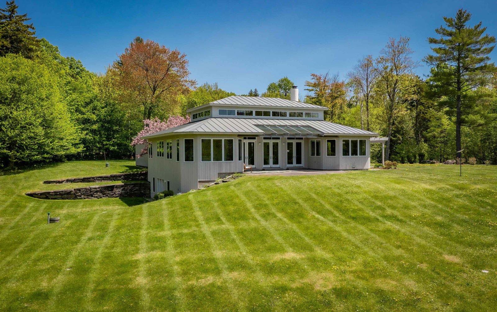 811 Old Carriage Road, Fayston, 05673