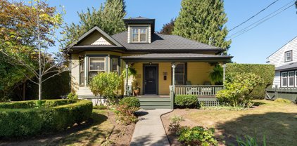 411 Fourth Avenue, New Westminster