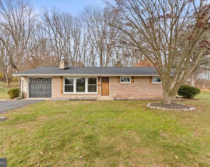 1340 Kiner Blvd, Carlisle