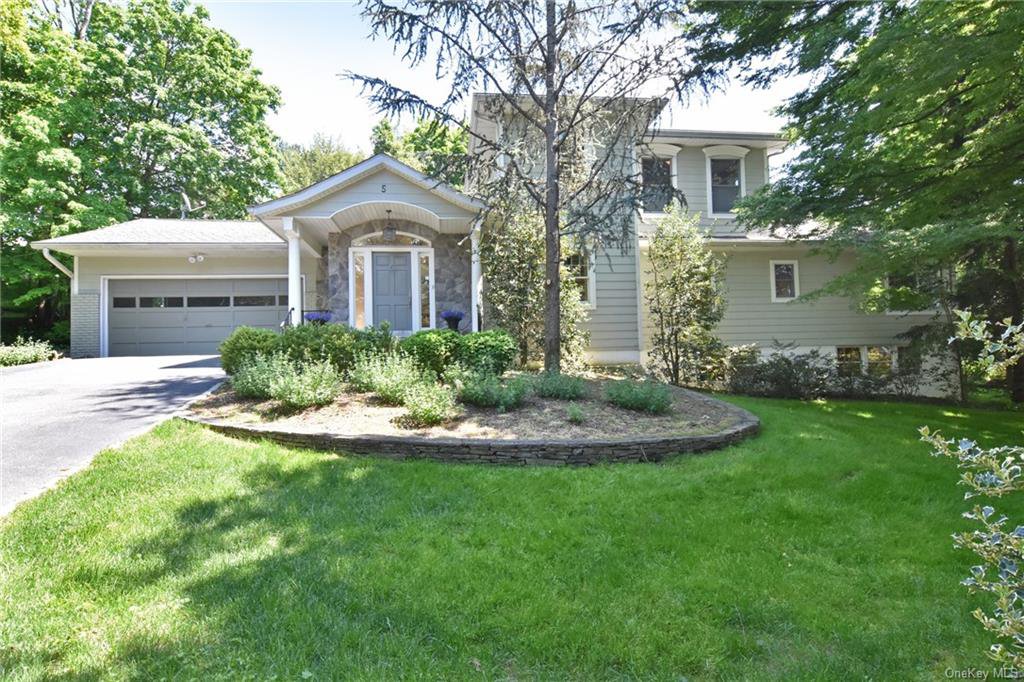 5 Half Moon Lane, Irvington, 10533