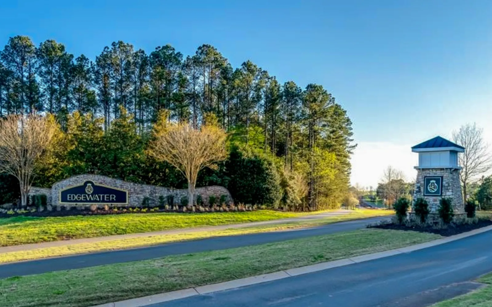 Edgewater golf and lake community entrance in Lancaster South Carolina