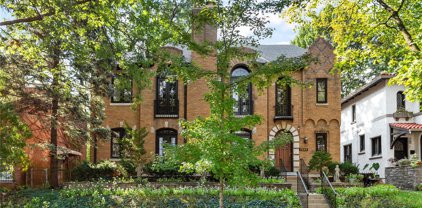 7386 Kingsbury  Boulevard, University City