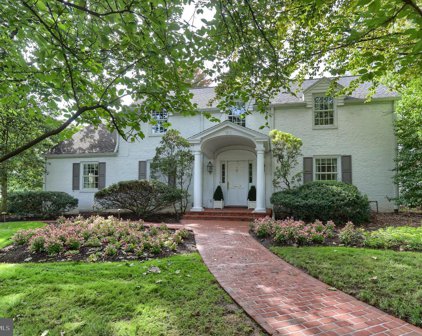112 Para Ave, Hershey