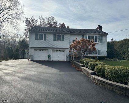 13 Heather Ct, New Providence Boro
