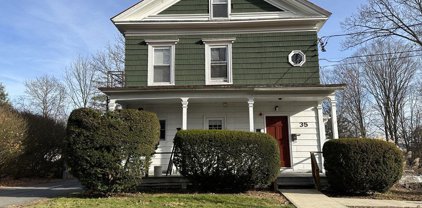 35 High St, Amherst