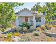 8626 N PORTSMOUTH AVE, Portland image