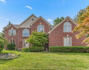 2036 OAKWOOD, Troy image