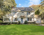 15 Robin Hill Road, Scarsdale image