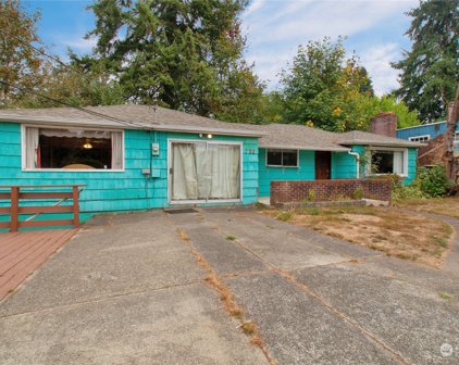702 Dennis Street SE, Tumwater