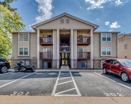 2542 Creve Coeur Mill  Road Unit #5, Maryland Heights