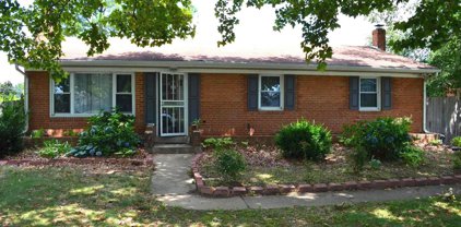 948 White Oak Dr, Oxon Hill