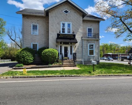 1377 Main St, Millstone Boro