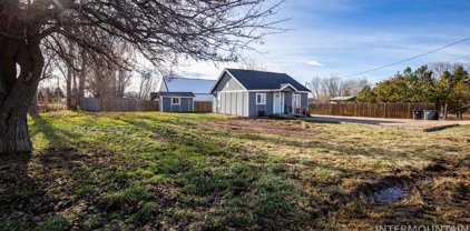 5417 Airport, Nampa