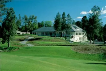 The clubhouse at Tierra Oaks Estates gated golf community with homes for sale, Redding CA