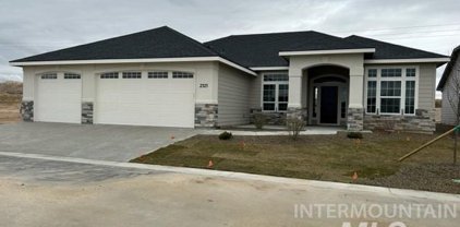 2121 W Egret St., Nampa