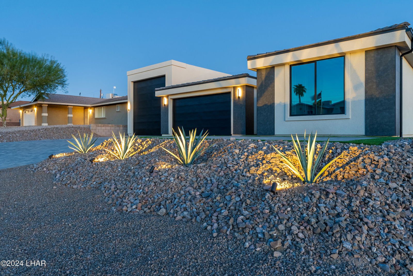 3556 Sunny Point Dr, Lake Havasu City MLS 1028983 »» Call/Text HavasuLew 9288466474