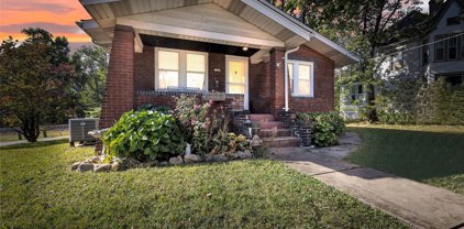 7200 Moller  Avenue, Maplewood
