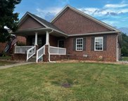 1616 Robindale Dr, Hermitage image