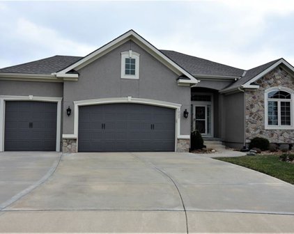 1027 SW Ayrshire Drive, Lee's Summit