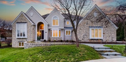 11521 Canterbury Circle, Leawood