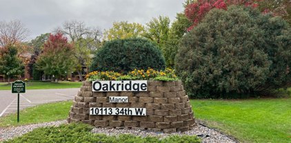 10113 W 34th Street Unit #110, Minnetonka