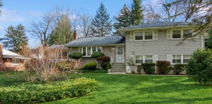 63 Hillcrest Dr, Clark Twp.