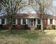 204 Ligon Dr, Shelbyville image