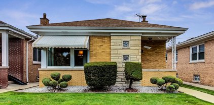 7511 N Oconto Avenue, Chicago