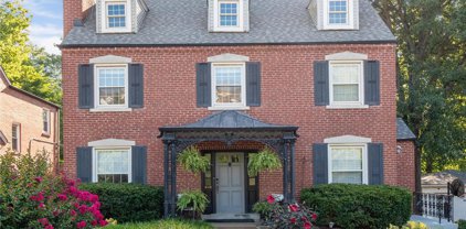 1034 E Linden  Avenue, St Louis