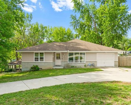 7839 Tauromee Avenue, Kansas City