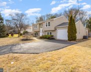 29 Cynwyd Dr, Burlington image